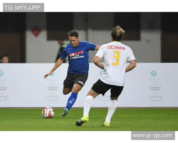 足球明星美霞的传奇故事与成就揭秘